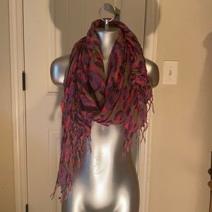 Pink and purple cheetah print scarf
